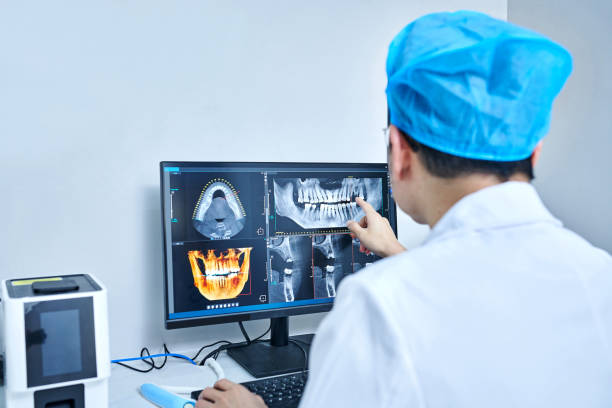 Best Dentist for Tooth Abscess  in Lake Holiday, IN